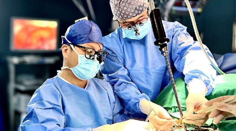 Borderless Healthcare Group Hadirkan Implan Jantung Buatan ke Indonesia