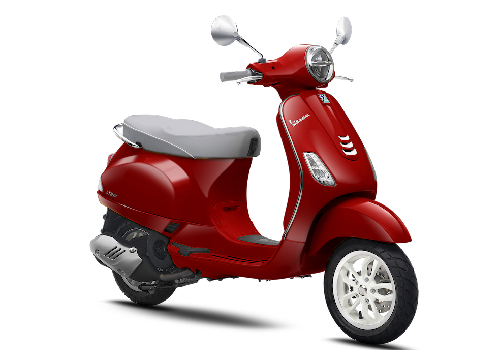 Trendsetter Vespa LX Terbaru Tampil dengan Warna Fresh dan Lebih Stylish