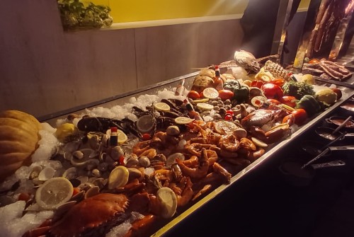 Aloft Jakarta Gelar Pesta Tahun Baru 2026 Bertema Dive Into Vibrancy