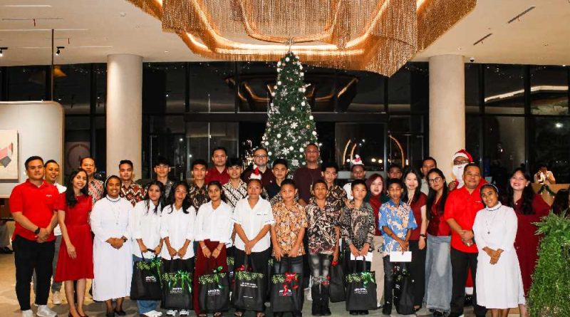 Awal Tradisi Hangat Menyambut Natal ARTOTEL Living World Cibubur