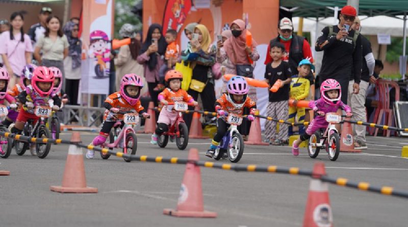 Batasi Gadget Anak, PP Tunas Dorong Pola Asuh Lebih Aktif