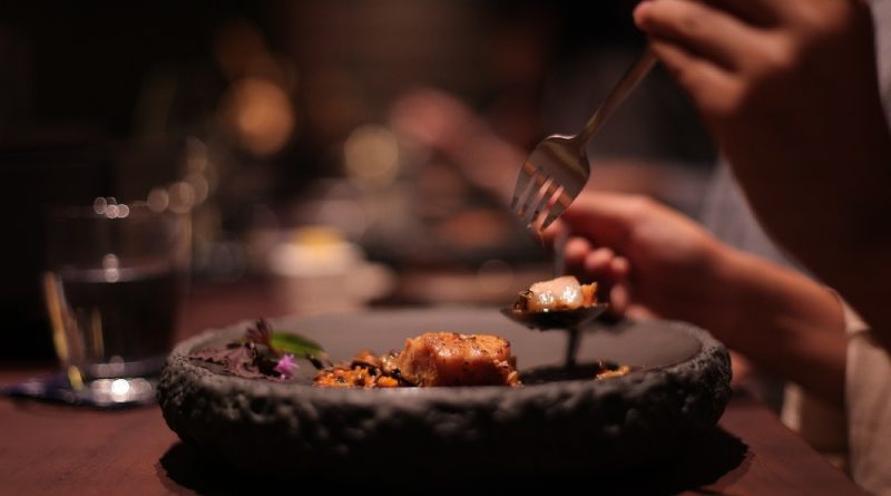 Restoran Baru Ini Ubah Bahan Tradisional Jadi Hidangan Premium