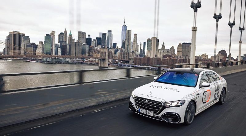 Mercedes-Benz Rayakan 100 Tahun Brand, Perkuat Posisi sebagai Pemimpin Teknologi Otomotif Global
