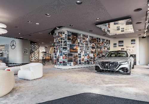 Mercedes-Benz Rayakan 100 Tahun Brand, Perkuat Posisi sebagai Pemimpin Teknologi Otomotif Global