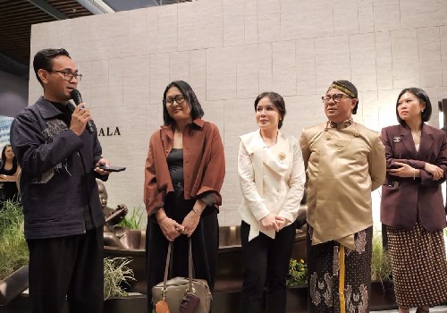 CURATED LIVING Hadir di ASHTA District 8, Pameran Seni, Desain dan Budaya dalam Satu Ruang