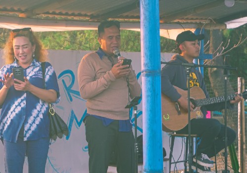 Sunset dan Seafood Jadi Teman Silaturahmi ASTINDO DIY di Pantai Glagah